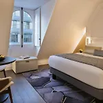 Hotel La Clef Champs-élysées By The Crest Collection París