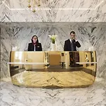 Hotel La Clef Champs-élysées By The Crest Collection París