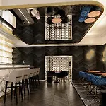 Hotel La Clef Champs-elysees By The Crest Collection