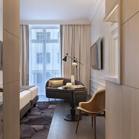 La Clef Champs-elysees By The Crest Collection