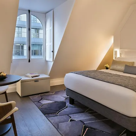 Hotel La Clef Champs-elysees By The Crest Collection Paříž