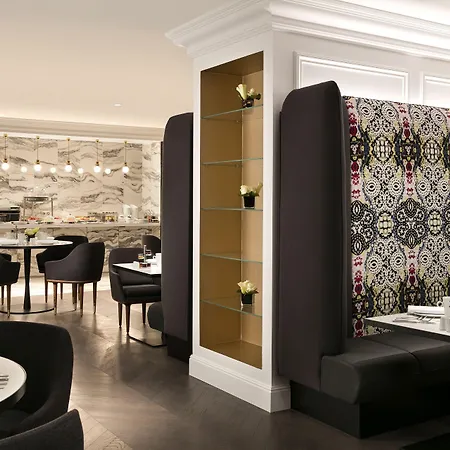 Hotel La Clef Champs-elysees By The Crest Collection