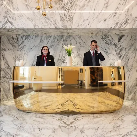 Hotel La Clef Champs-elysees By The Crest Collection