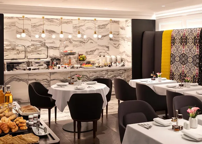 巴黎拉克莱芙香榭丽大街服务公寓 • 雅诗阁臻选 酒店