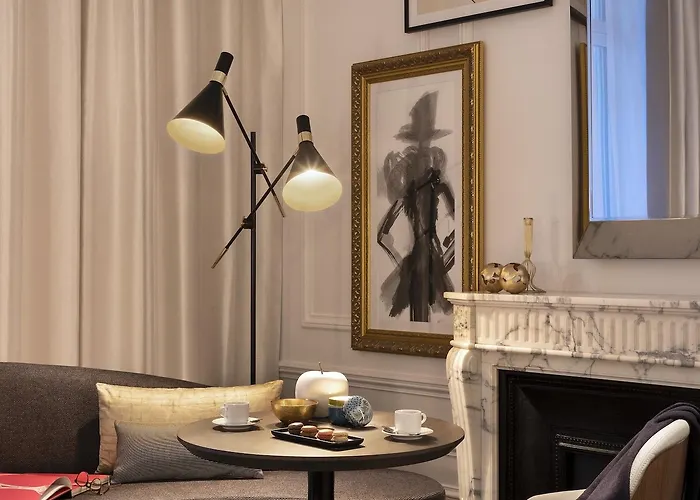 巴黎拉克莱芙香榭丽大街服务公寓 • 雅诗阁臻选 5* 巴黎