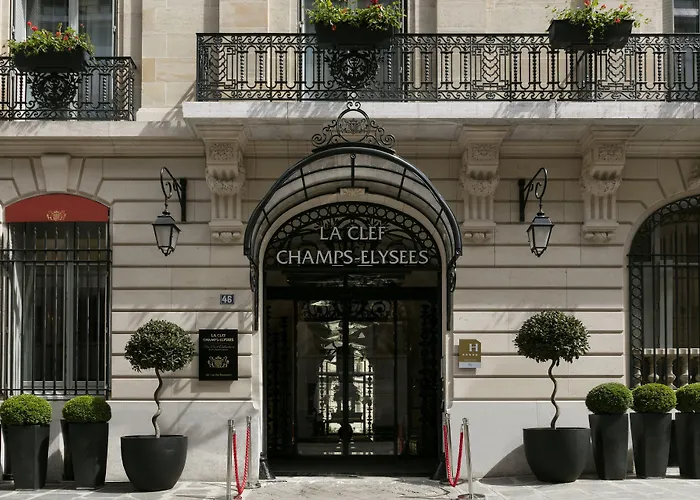 巴黎拉克莱芙香榭丽大街服务公寓 • 雅诗阁臻选 酒店