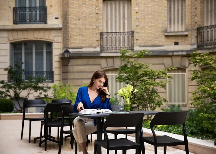 酒店 巴黎拉克莱芙香榭丽大街服务公寓 • 雅诗阁臻选 巴黎