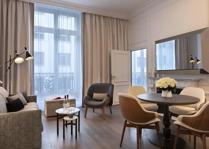 La Clef Champs-elysees By The Crest Collection 5*