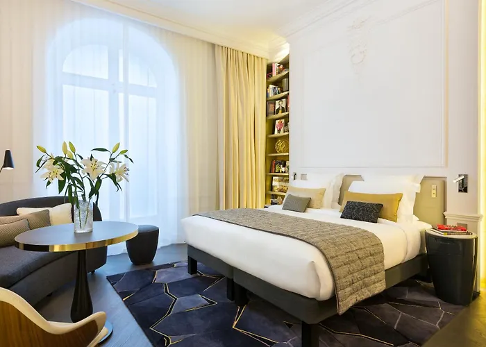 Hotell La Clef Champs-elysees By The Crest Collection Paris