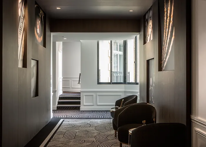 La Clef Champs-elysees By The Crest Collection 5*