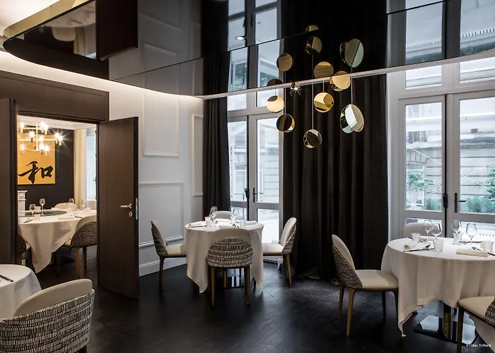 Hotell La Clef Champs-elysees By The Crest Collection