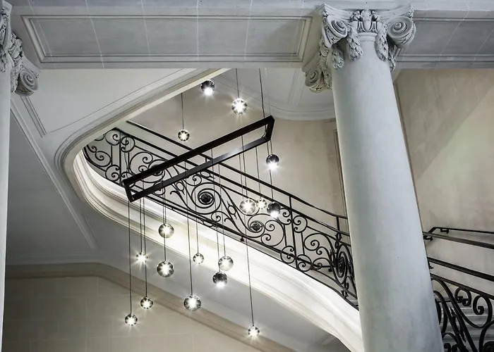 La Clef Champs-elysees By The Crest Collection Hotell Paris