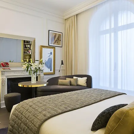 La Clef Champs-elysees By The Crest Collection Paris