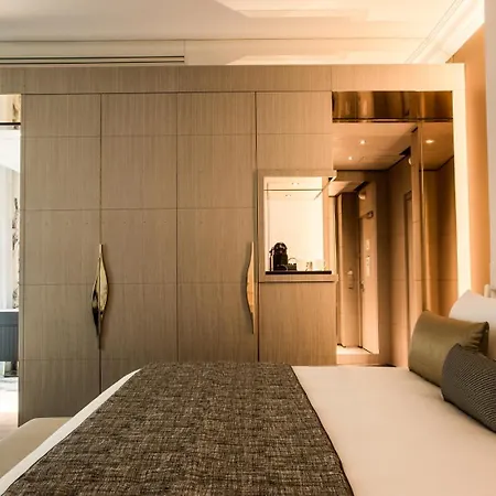 Hotel La Clef Champs-elysees By The Crest Collection Paris