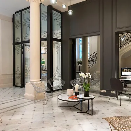 La Clef Champs-elysees By The Crest Collection Hotel